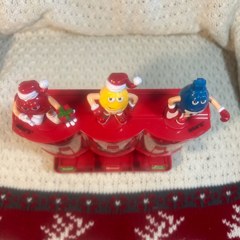 M&M's Red Candy Dispenser - Picture 2 of 5
